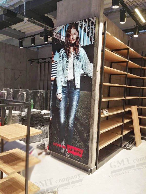 tekstilna led box reklama fashion shop