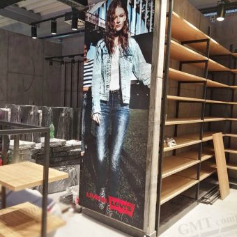 tekstilna led box reklama fashion shop